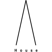 Logo Triangle House